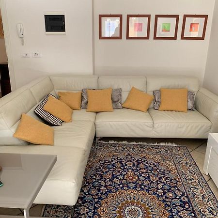 Biora Apartments กาญารี ภายนอก รูปภาพ